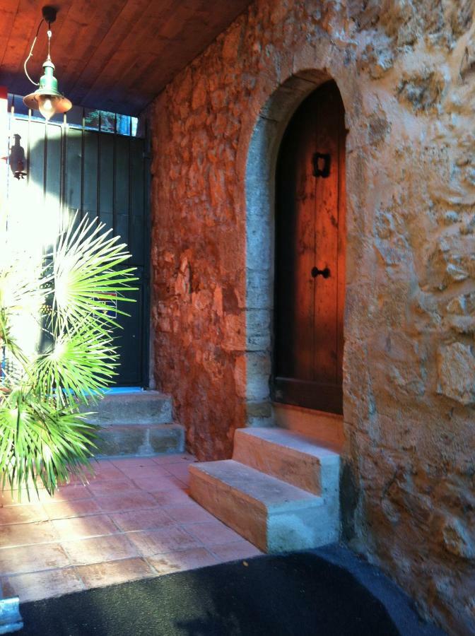 B&B Villa Des Muses La Roque-d'Antheron Eksteriør billede